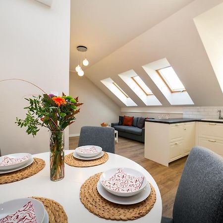 New Apartment 6 - Self Check In, Free Parking Bratislava Bagian luar foto