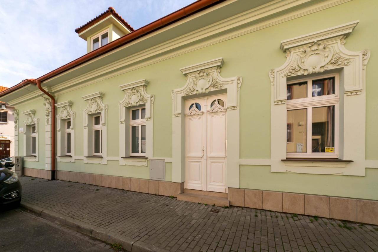 New Apartment 6 - Self Check In, Free Parking Bratislava Bagian luar foto